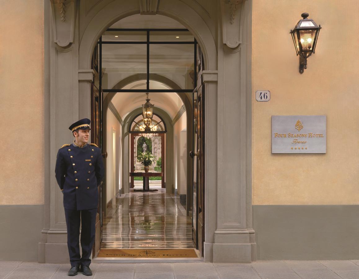 Four Seasons Hotel Firenze Exterior photo